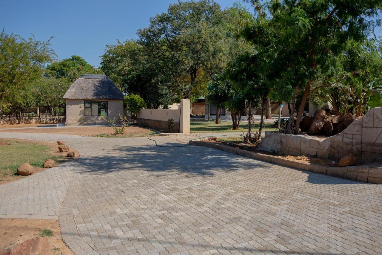 Zoe Bush Lodge Pretoria-Noord Extérieur photo